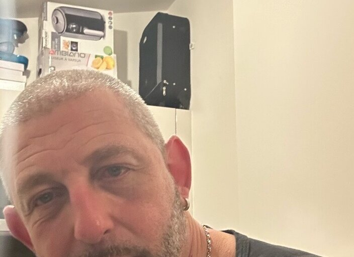 Homme34