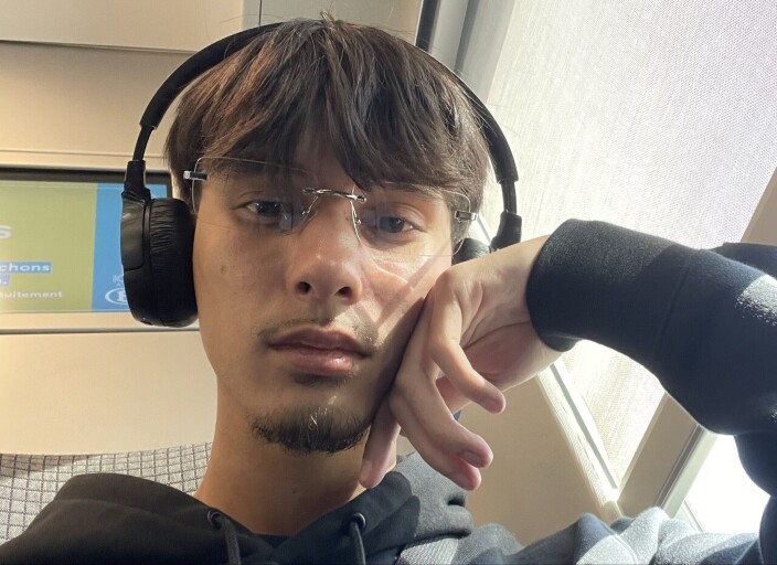 t0ny23
