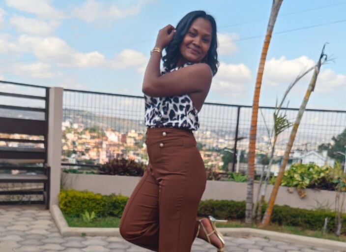 tahnia