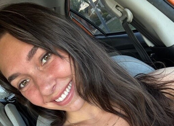 Larissa29