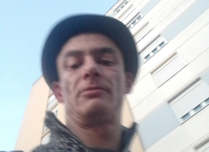MI1745239