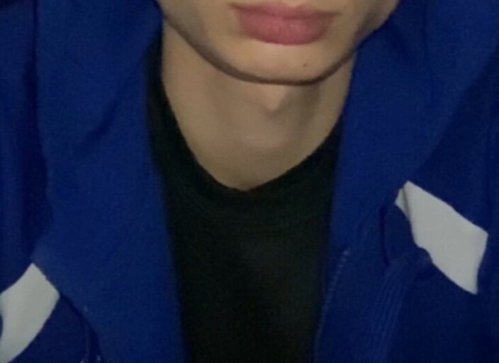 JhTbm18Lg