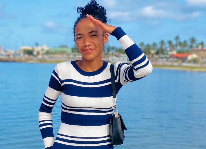 Estelle76