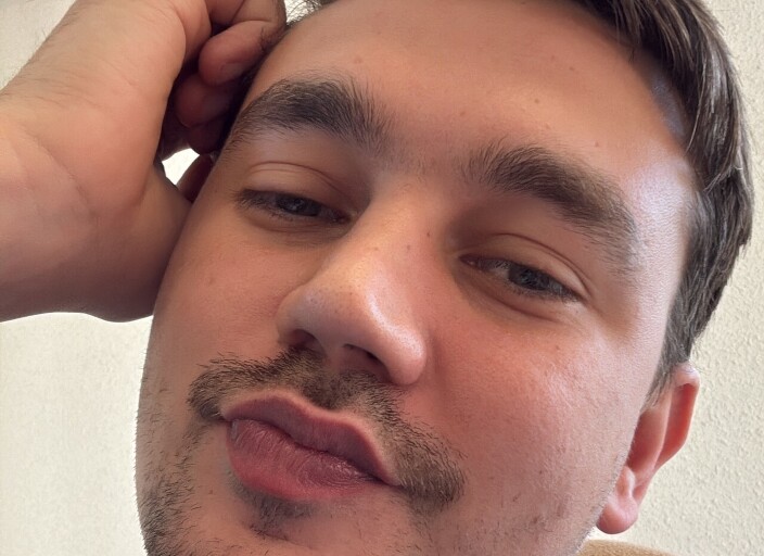 Tom25ans
