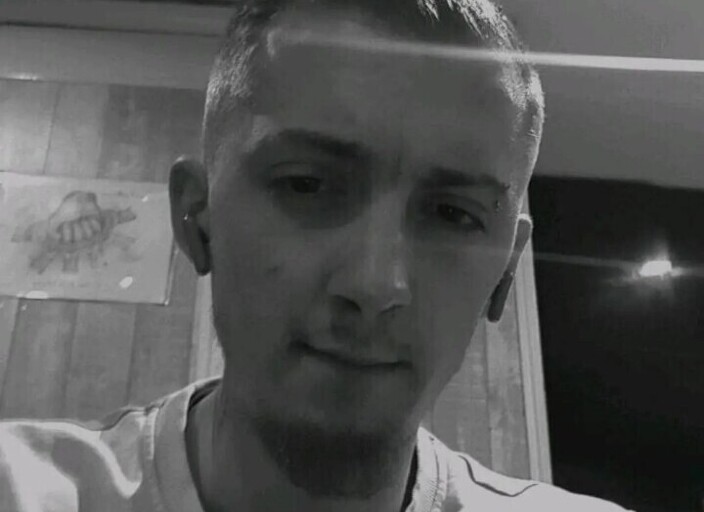 MI1457995