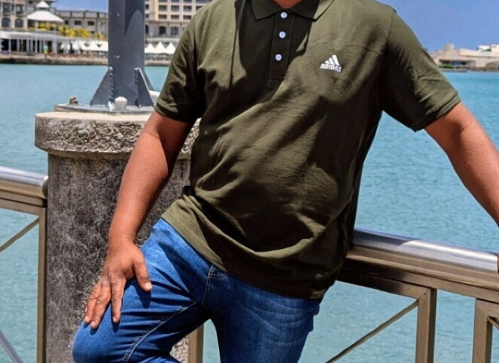 Adamrou22