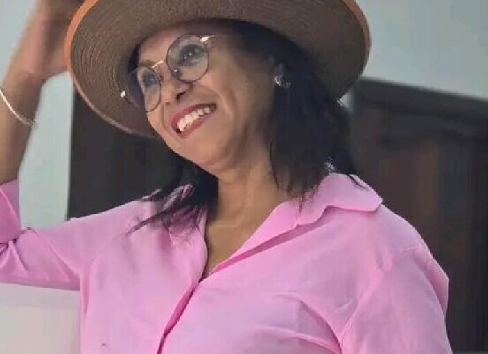 Angela_