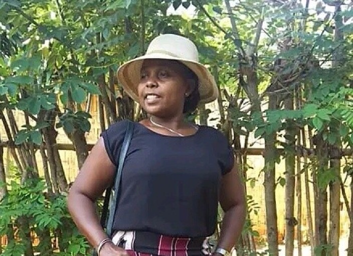 claire43