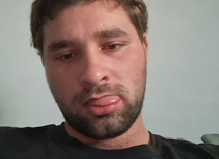 titi45445