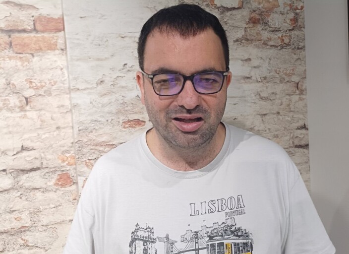 MI1589022