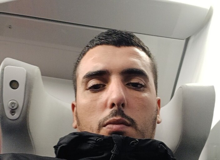 fou8313