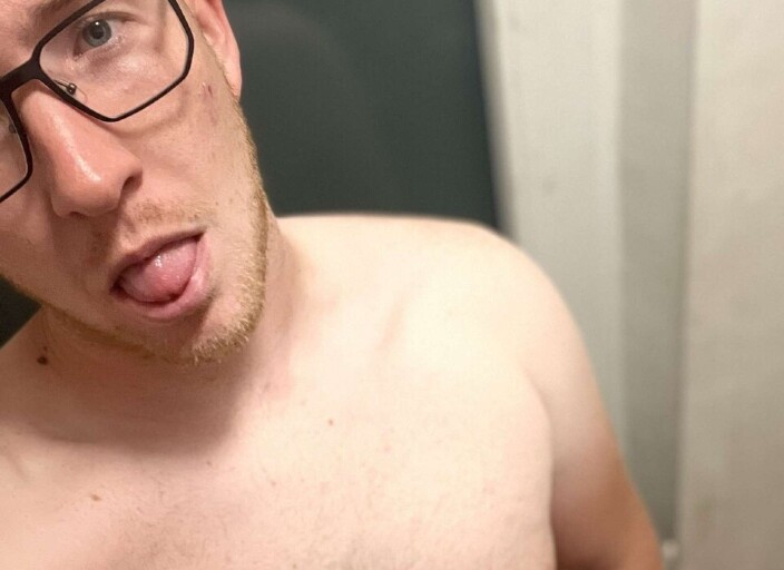 alex2102