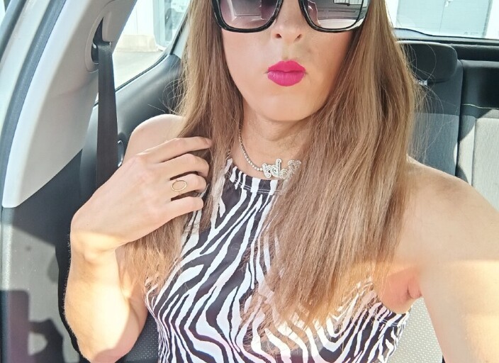 NikkiDiamondDoll