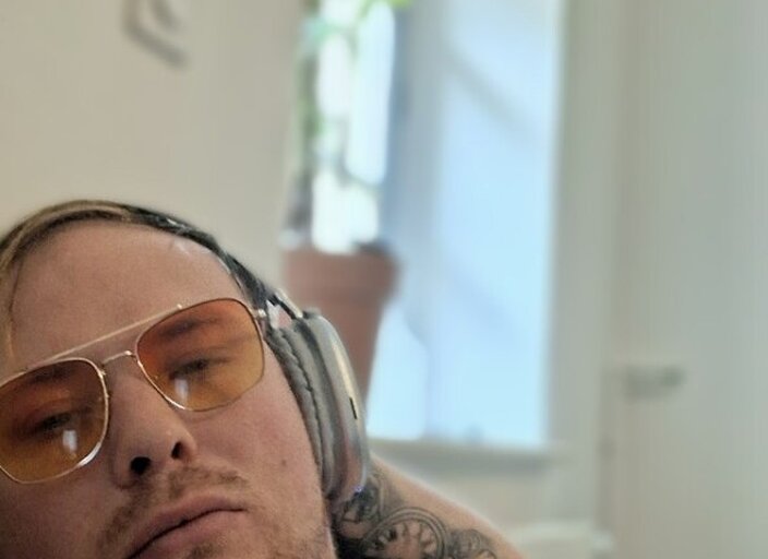 xxxvins