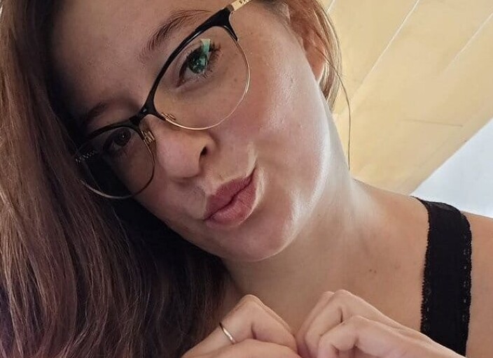 Claudia8839