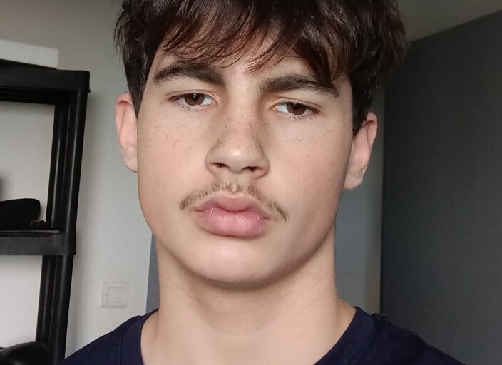 toniii_du79