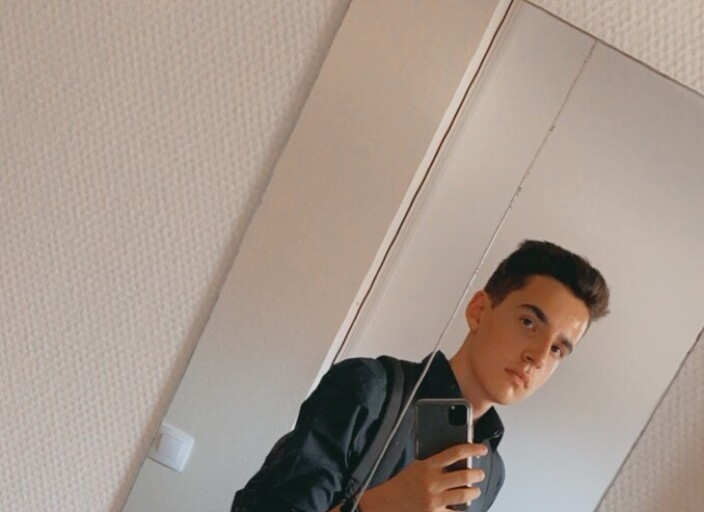 leog56