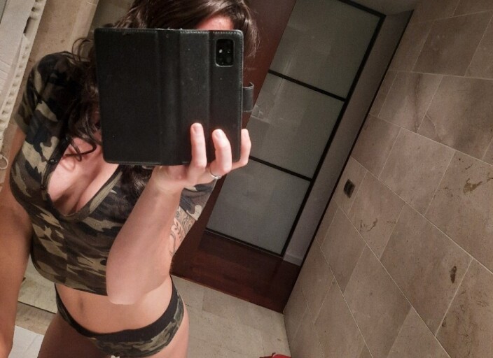 Rosyy