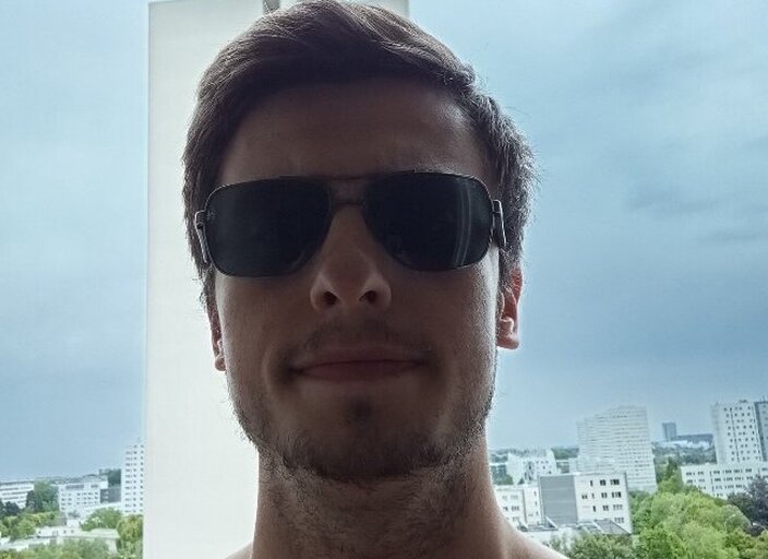 Alex_m