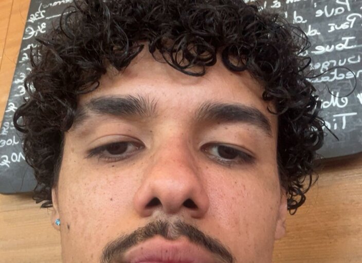 Alex211