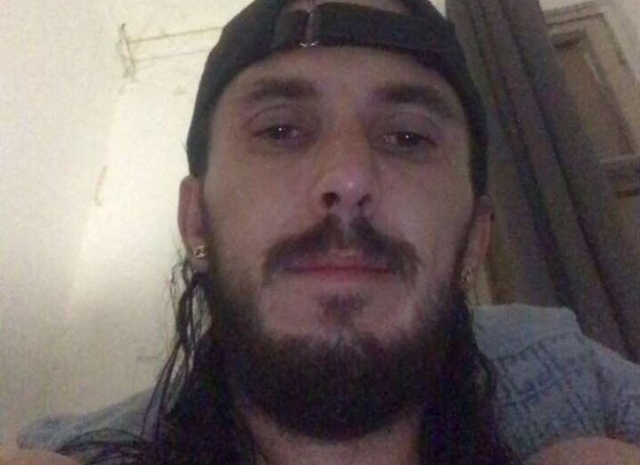 chris06