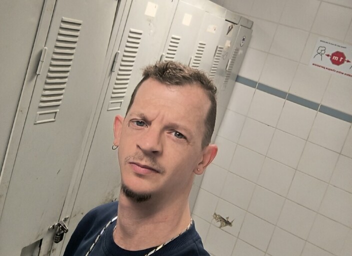 Adrien0702
