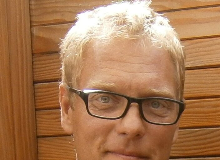 fredblond6955