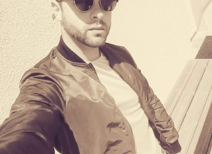 salut8855