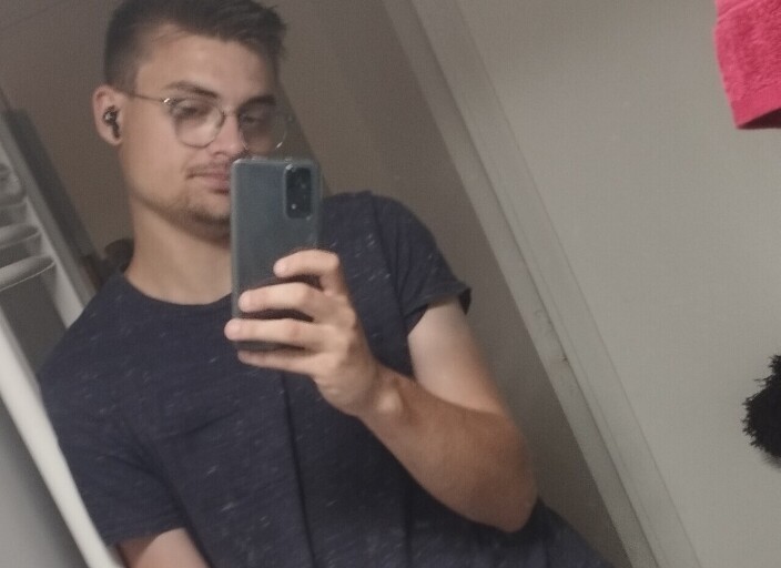 Nicolasb_