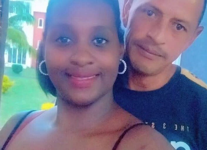 couple2223