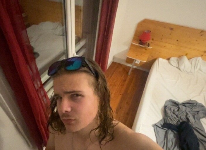 mhUser