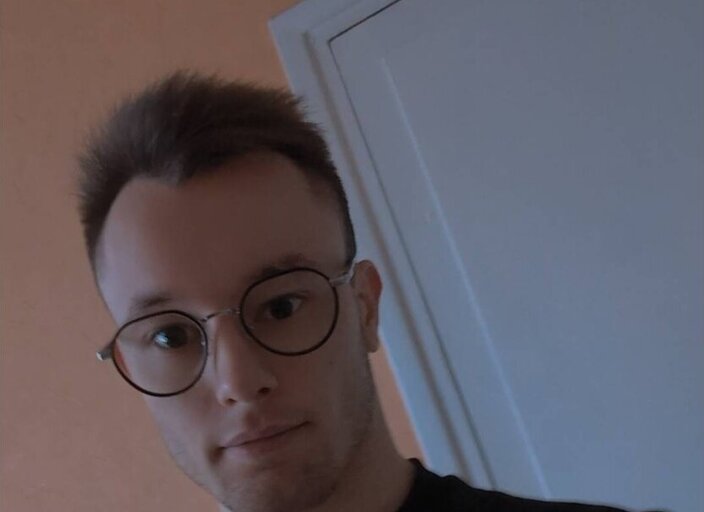 Ghostelite