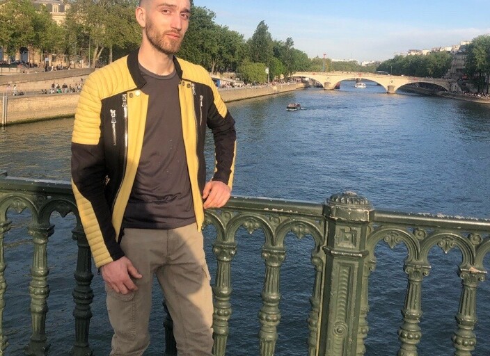 adrien782