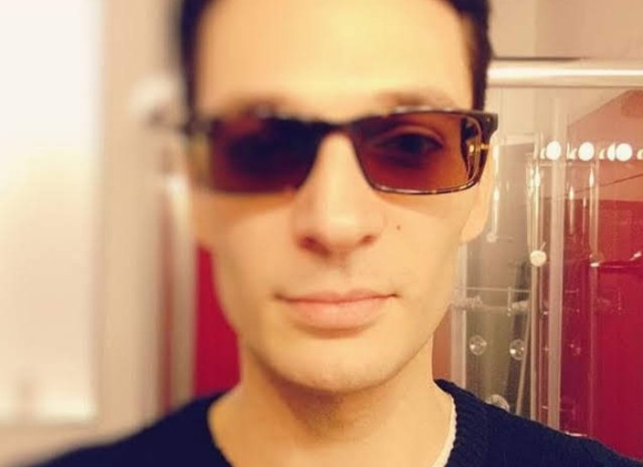 2SkinsBoy